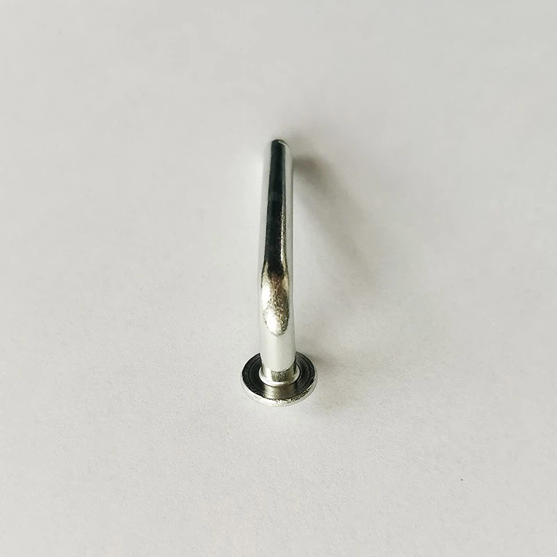953